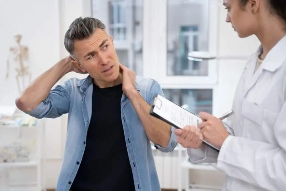 Benefits and Risks of Pain Management Doctors' Treatment